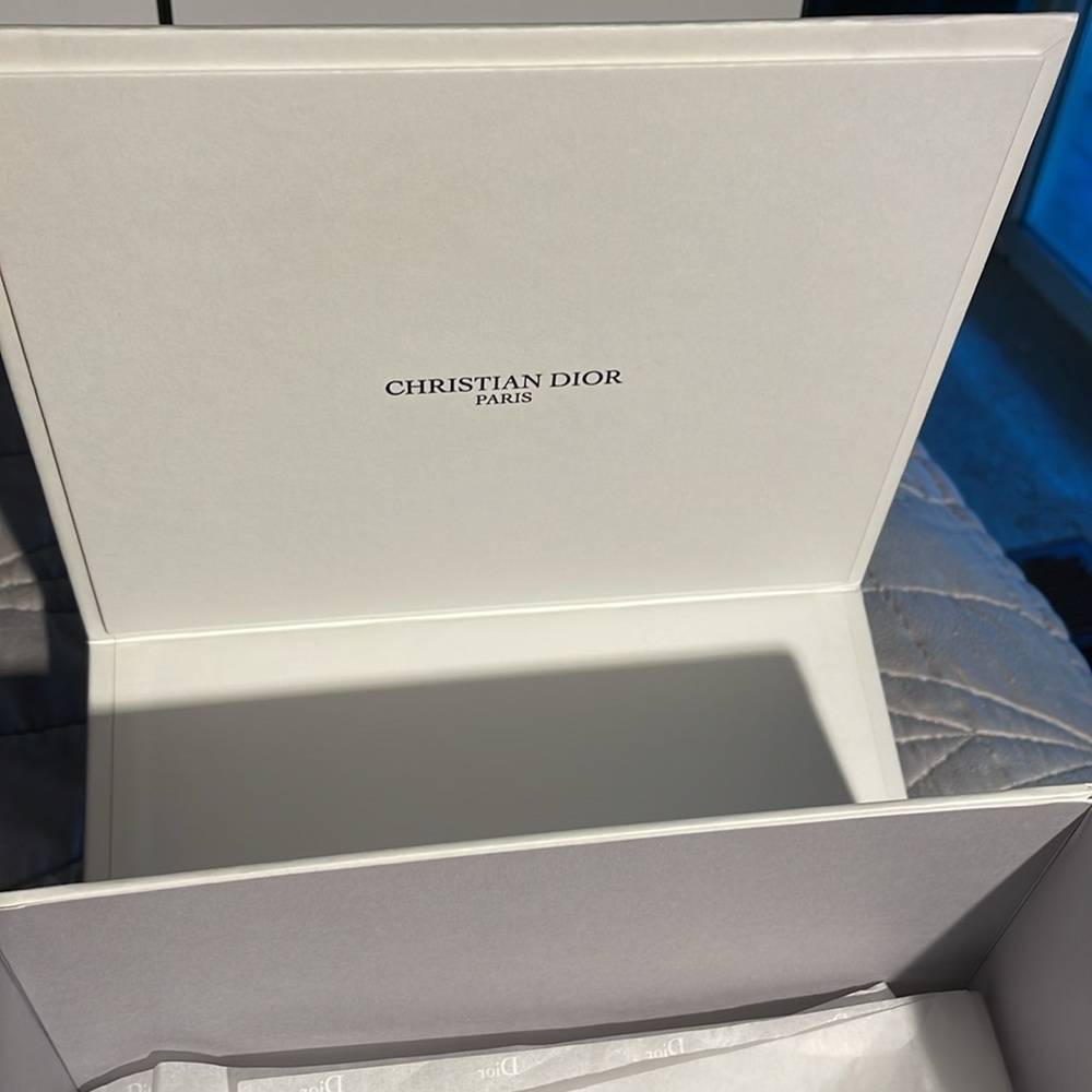 Dior Box - Picture 13 of 16